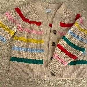 Cute & comfy rainbow sweater 🌈